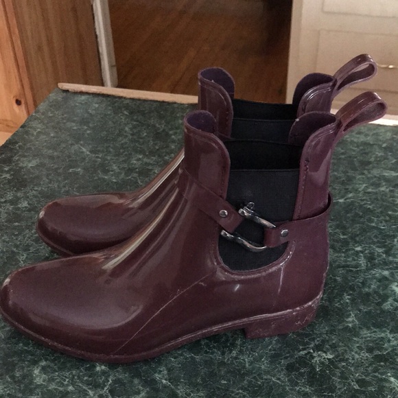 Nautica Rainboots - Picture 2 of 3
